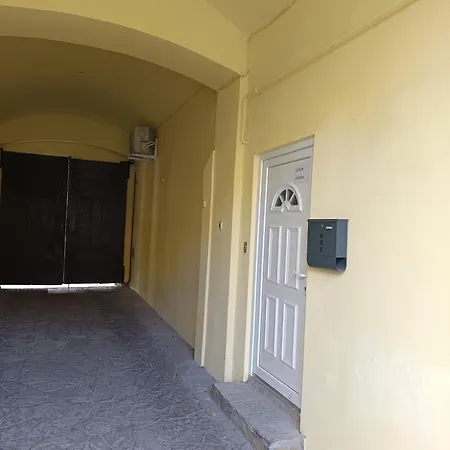 Centrum Apartman *